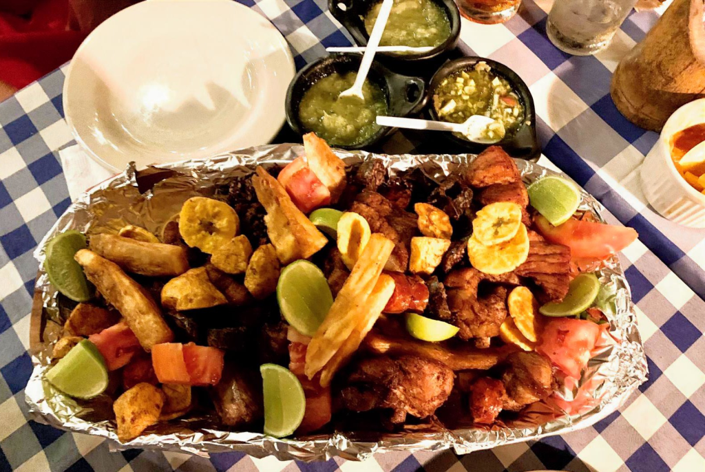 Fritanga, plato típico de Cali